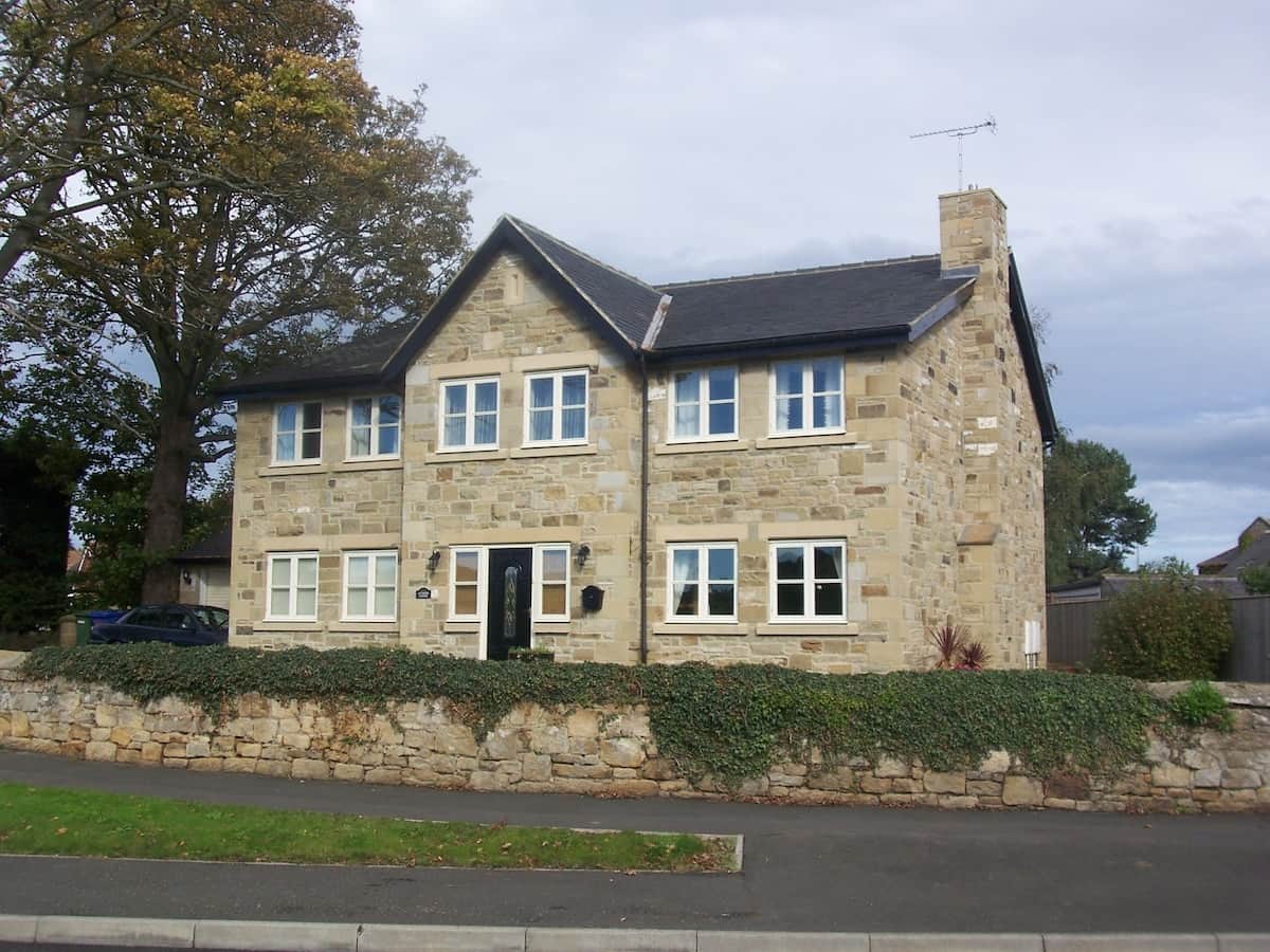 Alnside Lodge in Lesbury